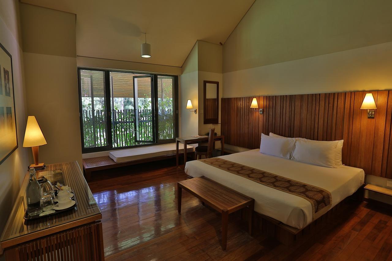 Belum Rainforest Resort Gerik Esterno foto