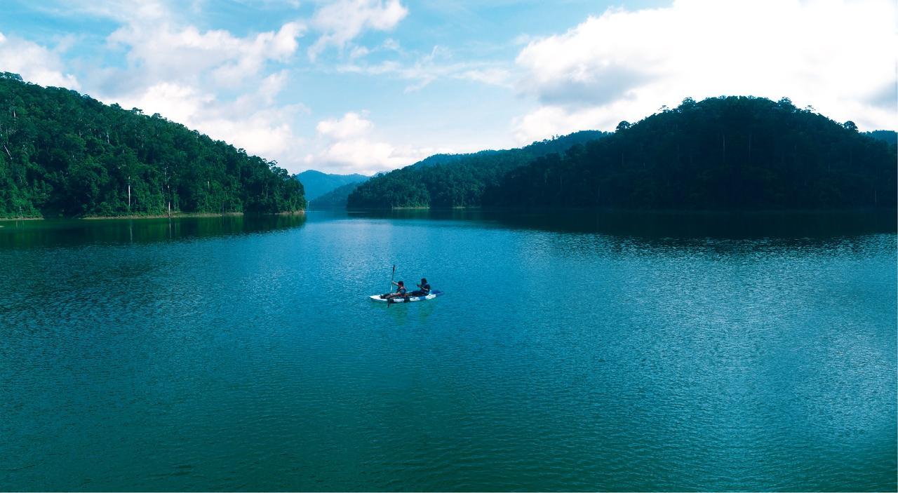 Belum Rainforest Resort Gerik Esterno foto